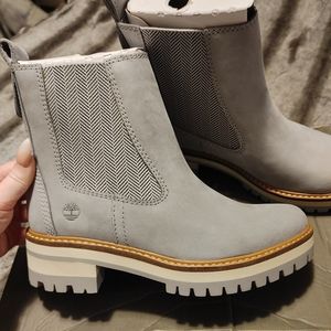 BNIB Timberland Courmayeur Valley Chelsea Boots